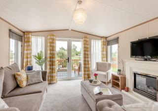 Serena Lodge - Welney - 9