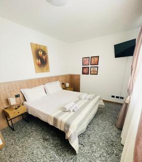 Melannie's Apartment - Bergamo - 2