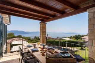 Cheerful sea view villa Franka in a quiet location - Vicani - 0