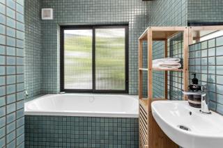 Skenes Creek Beach Retreat Free Wi-Fi Ocean views. - Skenes Creek - 6