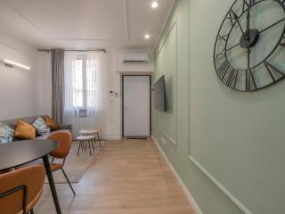 Youhosty - Modern Portello Apartment - Milan - 8