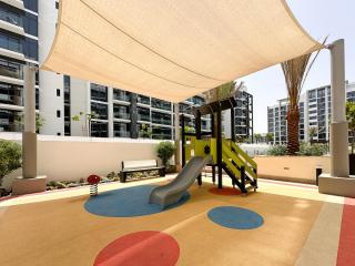 Trophy Blissful Bend Studio in Meydan with Pool Views - Dubai - 8