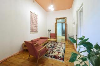 Unique 3BR Apt in Old Tbilisi - By Wehost - Tbilisi - 2