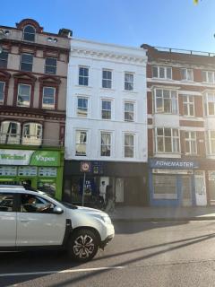 Patrick Street Townhouse - Cork - 9