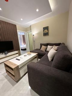 Chic Apartments For Rent ave0-6 - Amman - 1