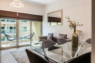 Classy 1 Bedroom in The Greens Courtyard View - Dubai - 4