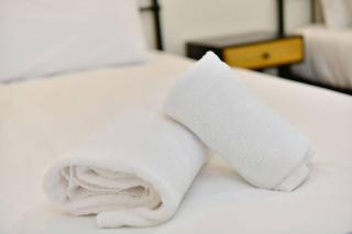 2-Bed Home by JMT Stays l Swansea Short Lets & Serviced Stays l Free Wi-Fi l Free Parkling - Gowerton - 8