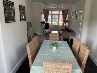 College Road, Birmingham M5 M6, 3 bedrooms parking garden - Birmingham - 5
