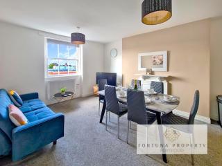 Margaret's Loft by Fortuna Property - 8