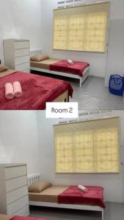 Singgah Homestay Paka - for Working Travellers and Families of up to 9 pax, Near Paka Beach - Kampong Baru - 3