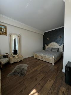 Antique Charm Home - Rîşnov - 4