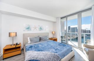 Beachwalk - 1 Bedroom & Kitchen Amazing Bay view - Hallandale Beach - 0