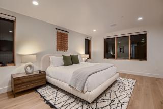 1060 Park Ski Magnificent Mountain Retreat home - 6