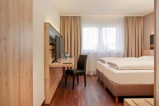 H+ Hotel Stuttgart Herrenberg - Herrenberg - 5