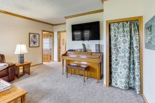 Marion Retreat with Patio, Grills and Fire Pit - 1