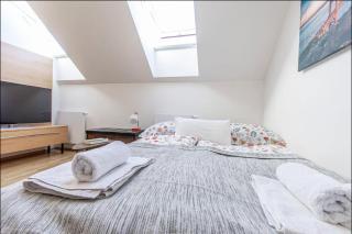 Minimalist's Dream - sunny cozy studio in New Town - Prag - 4