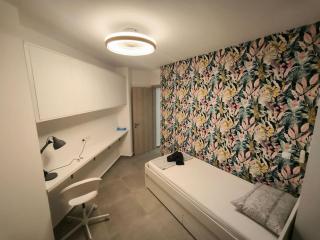 Floral Home 2 - 1st floor apt with private parking! - Atene - 3