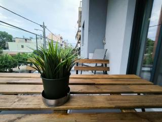 Floral Home 2 - 1st floor apt with private parking! - Atene - 1