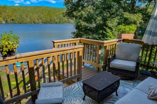 Lakeside Elegance - Tyson - 5