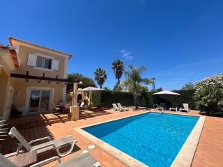 Perfect Golf & Beach Villa for 8 people - Estômbar - 6