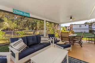 Beachy Blue Getaway - 5