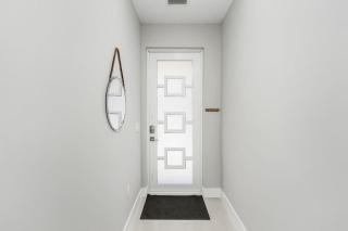 Casa de Sol Modern Pool Spa Home - Bonita Springs - 0