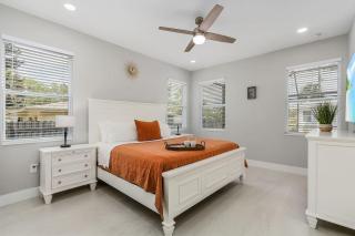 Casa de Sol Modern Pool Spa Home - Bonita Springs - 2