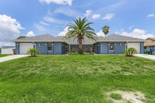Blissfully Blue Oasis Sunny Days in Cape Coral - Cape Coral - 9