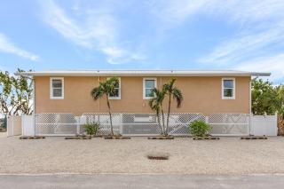 Beach, pool and fun times at Blue Oyster Lagoon - Fort Myers Beach - 5
