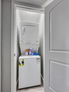 Mins 2 Dwntown - Private Stay - Nestled Austin Pad - Austin - 4