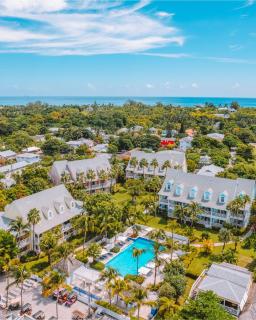 Valentines Resort & Marina - 5