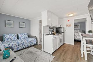 Stylish 1BR Suite Steps to the Beach (467) - Old Orchard Beach - 6