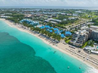 Beachfront Condo next to Ritz - West Bay - 9