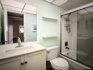 A Block from the Beach! Charming Get-a-Way At the Beach - Fort Lauderdale - 1