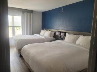 Comfort Inn & Suites Dothan Northside Plaza - 7