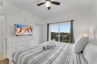 2BR condo minutes to Disney Springs - 4