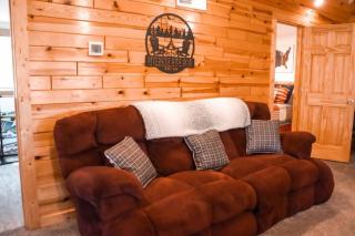 The Riverside Hideaway - Winamac - 9