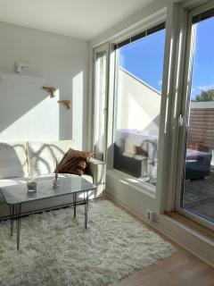 Elegant Penthouse Loft - Center - 3