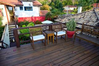 Casa Balinesa com Piscina e Serviços, Apenas 50m da Praia! - Ilhabela - 1