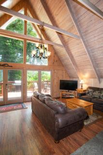 RidgeView - Games, Hot Tub Fireplace & Pool! - Gatlinburg - 2