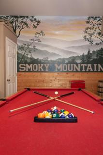 RidgeView - Games, Hot Tub Fireplace & Pool! - 9