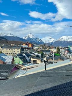 Penguins Flats 2 - Ushuaia - 2