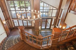 Highlands Lodge 300 by East West Hospitality - 4