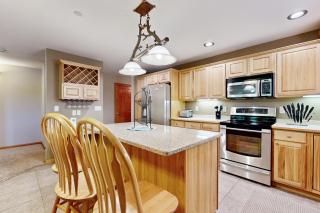 Sunset Condominiums: The Retreat - Arkdale - 2