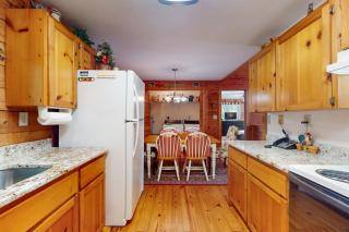 Alpine Lodge - Salem - 2