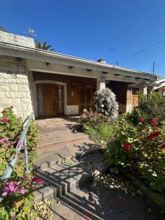 Casa 3 hab con pileta, a 5min del centro - cerca de todo - Córdoba - 0