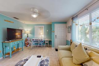 Gertie's Coconut House - Holmes Beach - 5