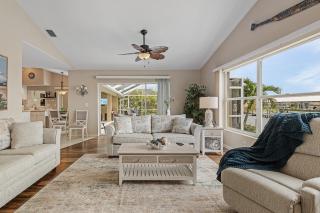 Coastal Breeze Relax and Adventure - Cape Coral - 6