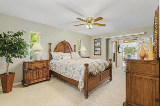 Coastal Breeze Relax and Adventure - Cape Coral - 3