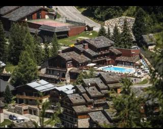 APPARTEMENT charme SPA & PARKING COUVERT Au pied des pistes Plagne 1800 - 3